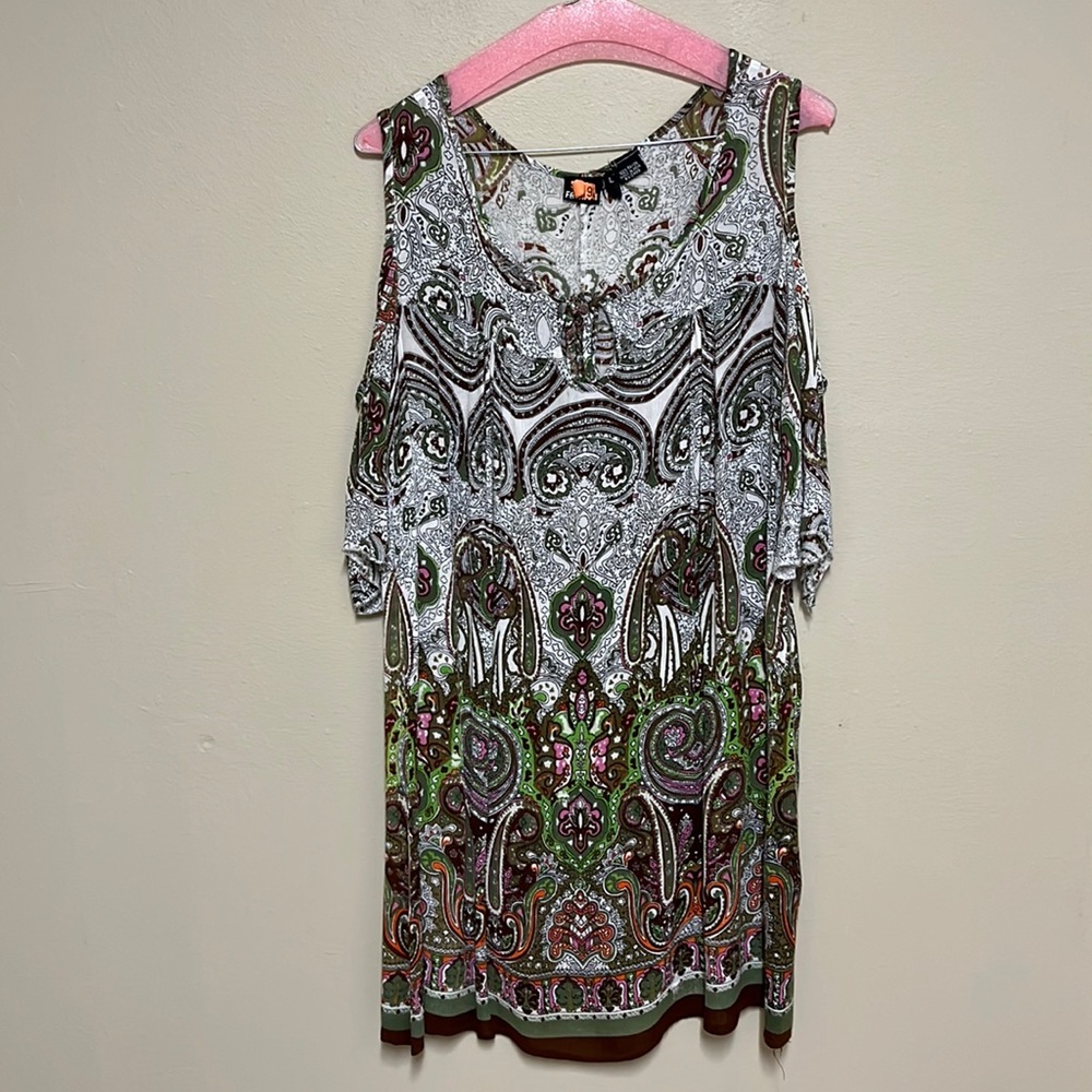 S. R. Fashion Cold Shoulder Paisley Dress